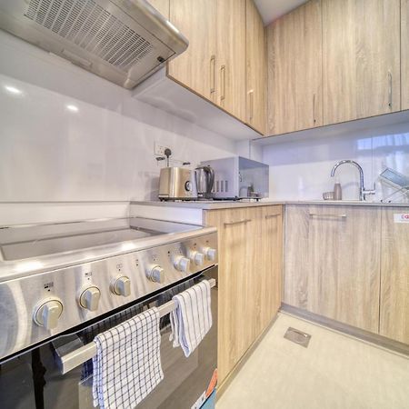 Sophisticated 1Br At Town Square Rawda Dubailand By Deluxe Holiday Homes Kültér fotó